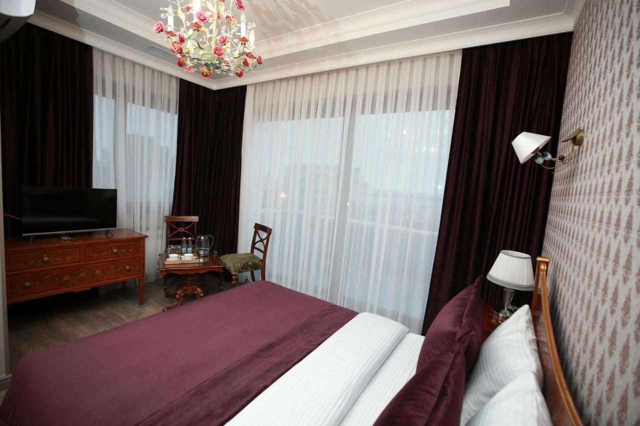West Inn Hotel & Restaurant Nz Baku Bagian luar foto