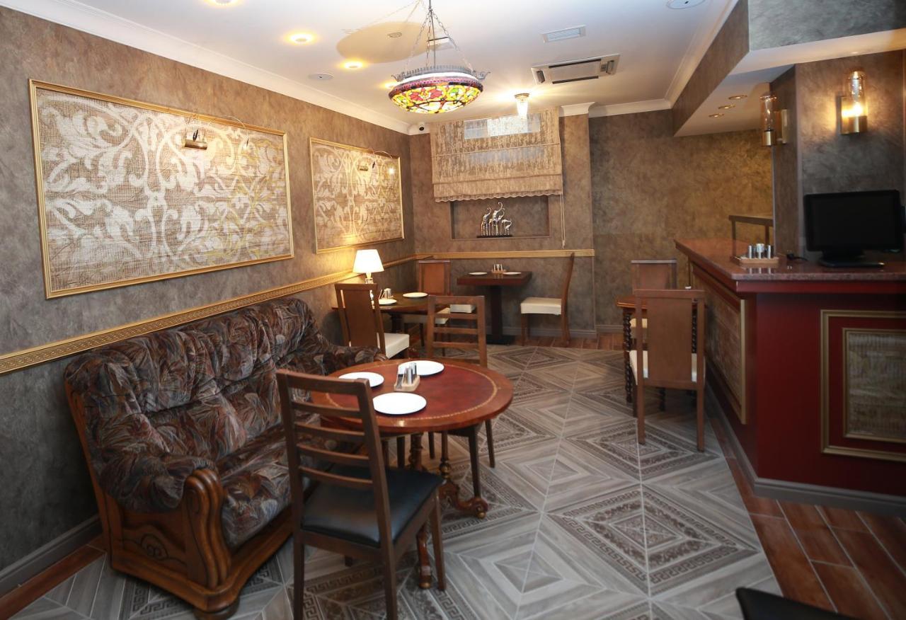 West Inn Hotel & Restaurant Nz Baku Bagian luar foto