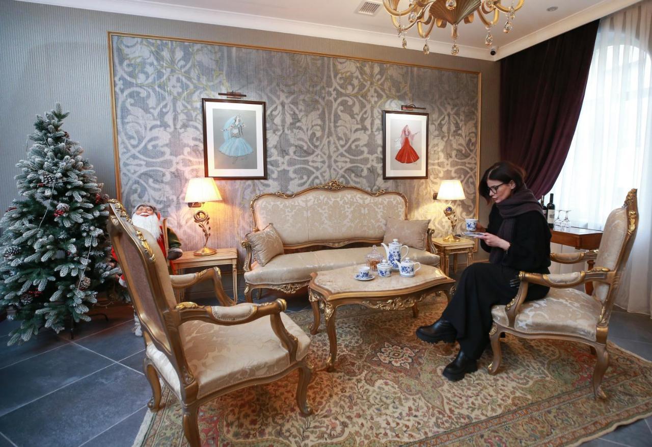 West Inn Hotel & Restaurant Nz Baku Bagian luar foto