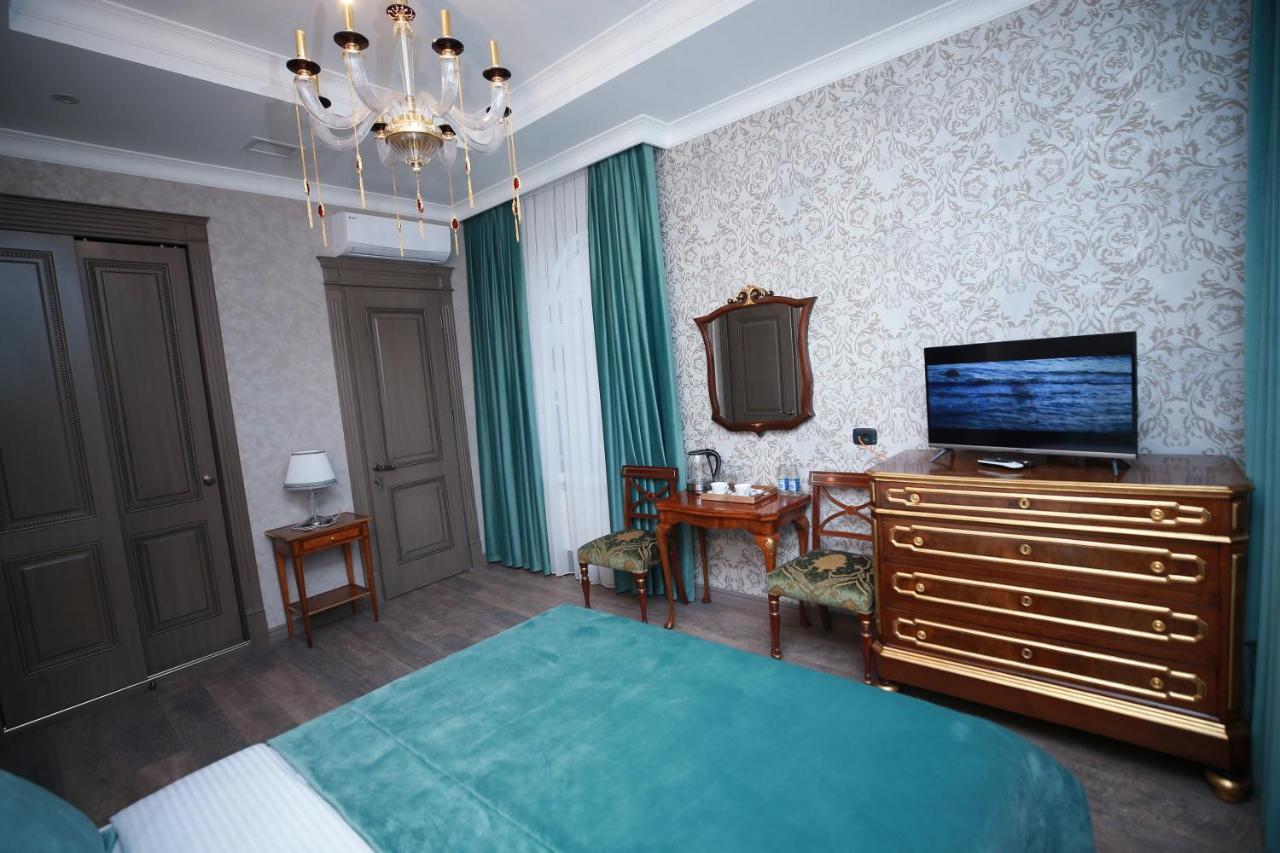 West Inn Hotel & Restaurant Nz Baku Bagian luar foto
