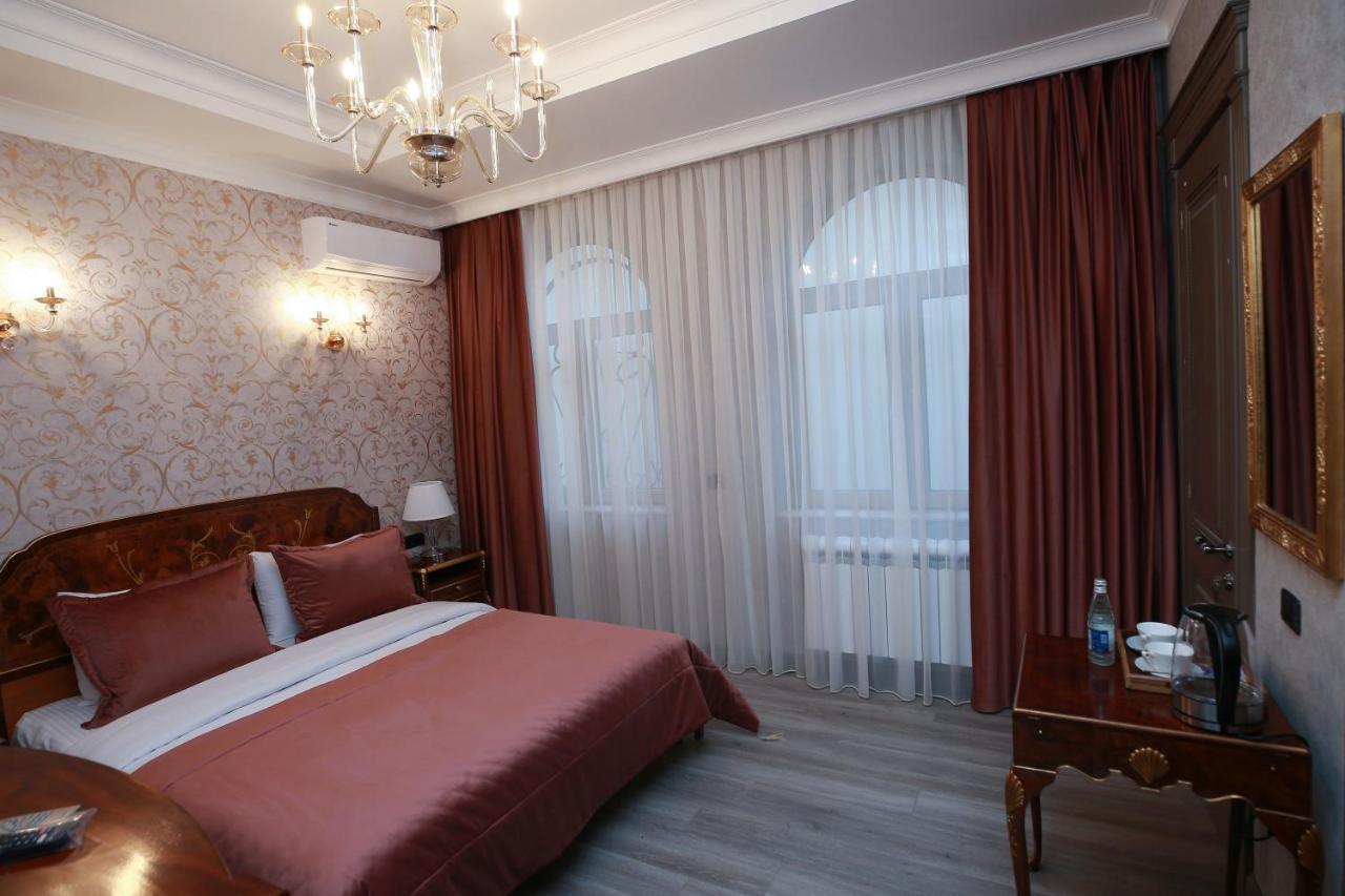 West Inn Hotel & Restaurant Nz Baku Bagian luar foto