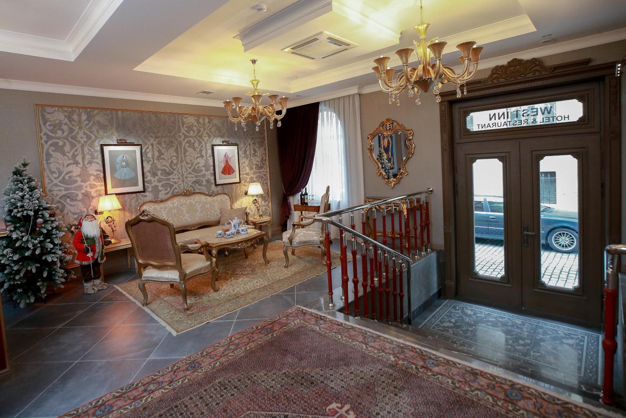 West Inn Hotel & Restaurant Nz Baku Bagian luar foto
